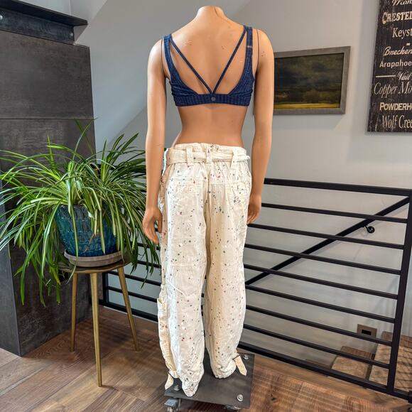 Free People Belted Painter Pants Ecru Utility Paint Splatter Slouchy Cargo SZ 6 - Picture 5 of 14